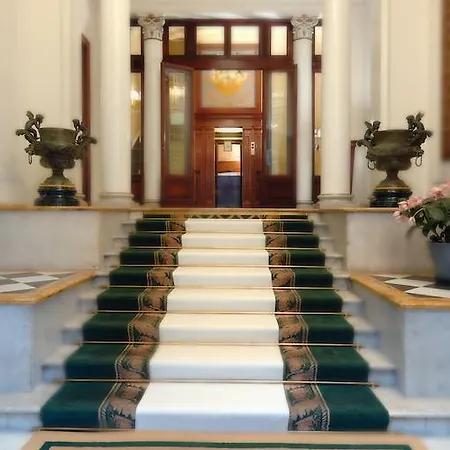 Giulio Cesare Hotell 4*