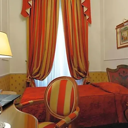 Giulio Cesare 4*